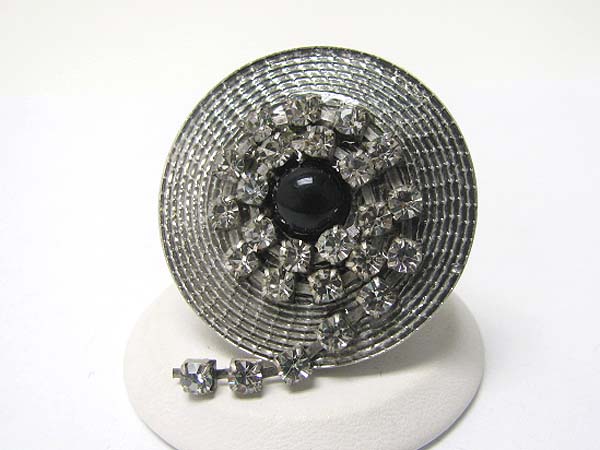 Rhinestone swirl large round metal stretch ring