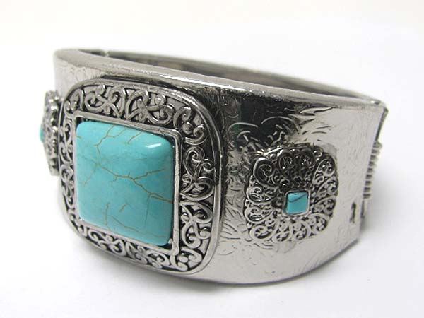 Natural stone deco top metal hinge bangle