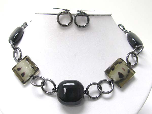 Murago glass disk and ceramic stone link necklace earring set