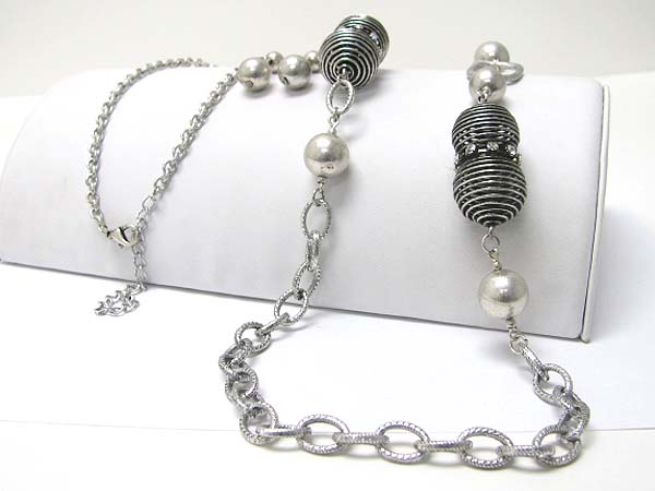 Coiled metal ball and chain link long neckalce earring set