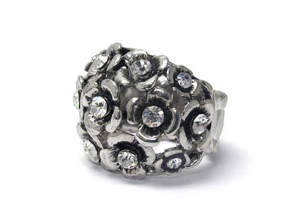 Multi flower and crystal center stretch ring