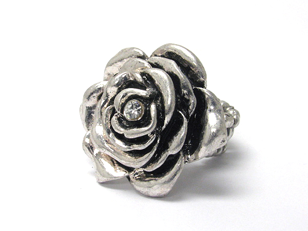 Crystal center metal rose stretch ring