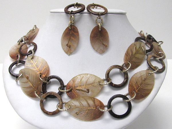 Film art leaves and wood hoop link necklace earring set - hoops