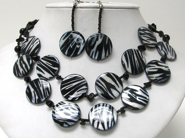 Eco friendly animal print shell disk link necklace earring set