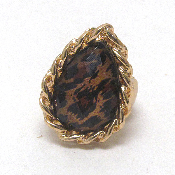 Animal print stone sizable hinge metal ring