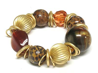 Animal skin pattern and metal ball link stretch bracelet 