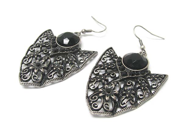 Crystal stud burnish filigree metal earring