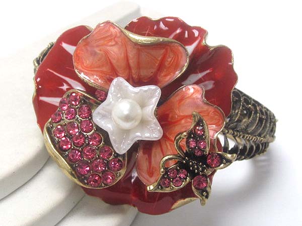 Crystal and epoxy flower deco bracelet