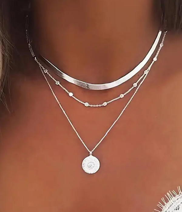 Minimalist multi layer disc pendant choker necklace