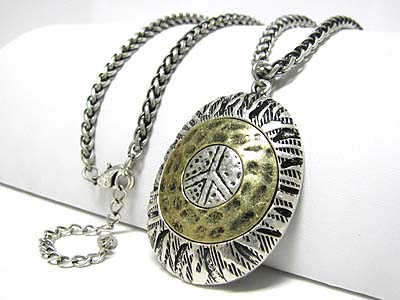 Burnish metal oval pendant long metal box chain necklace