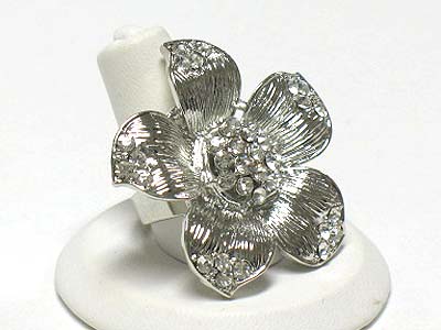 Crystal stud metal flower ring - adjustable size