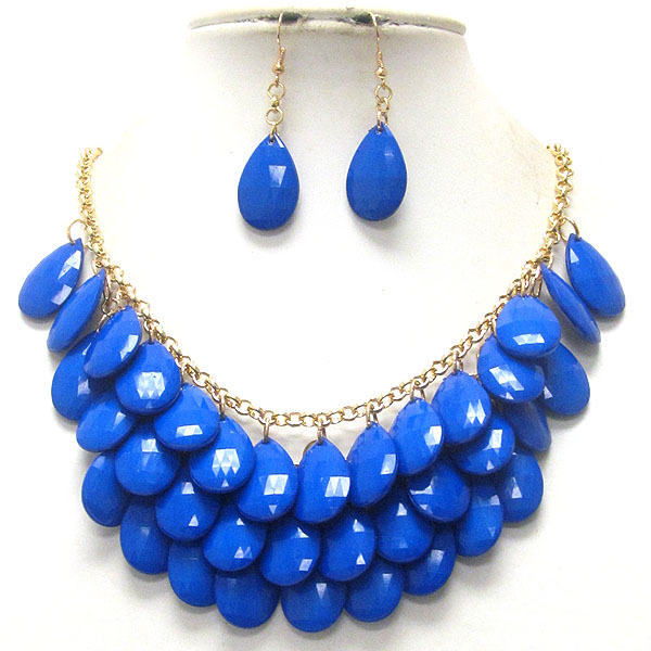 Multi facet acrylic teardrop dangle bib style necklace earring set