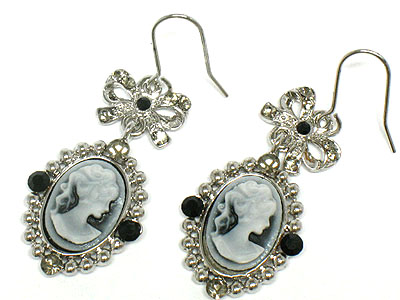 Made in korea whitegold plating crystal and cameo earring