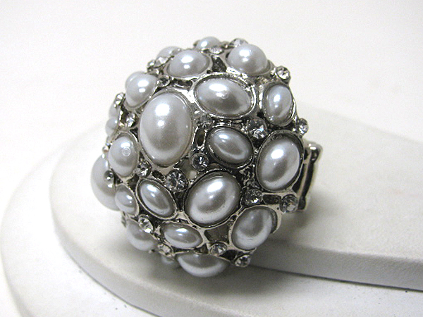 Crystal and pearl deco large dome stretch ring