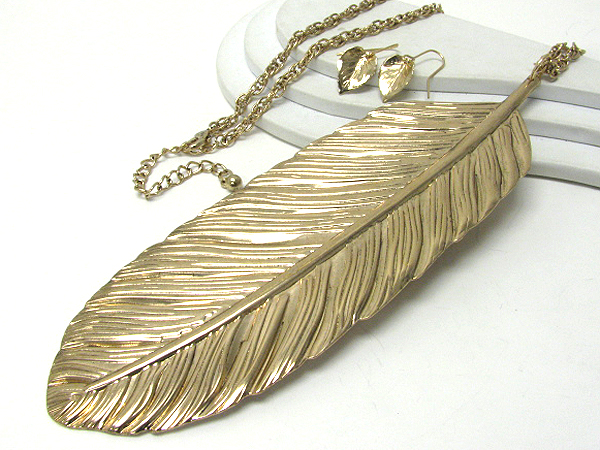 Large metal leaf pendant and long metal chain necklace earring set