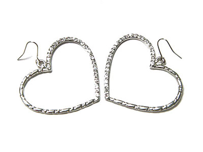 Crystal heart earring