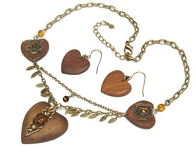 Crystal stud metal filigree and carved wooden heart necklace and earring set