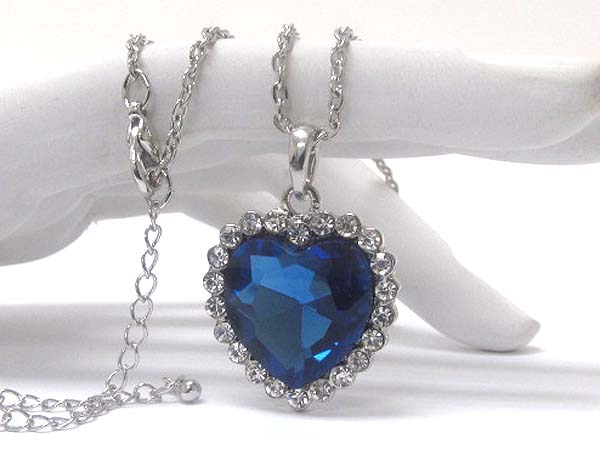 Facet heart glass and crystal deco pendant necklace