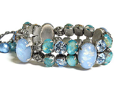 Glass beads and crystal wide double stretch bracelet