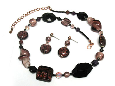 Genuine glass art beads necklace and earring set