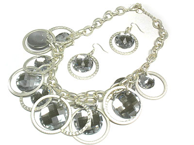 Multi epoxy stone disk and metal ring dangle necklace and earring set