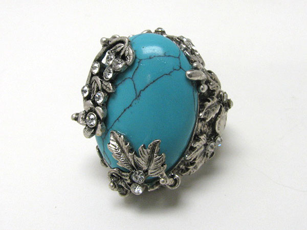 Turquoise stone and flower deco stretch ring