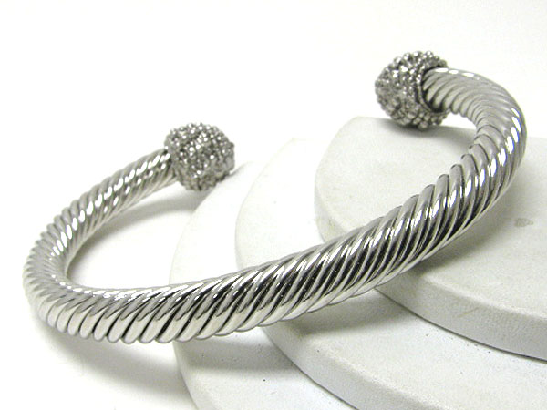 Round edge metal cable cuff bangle