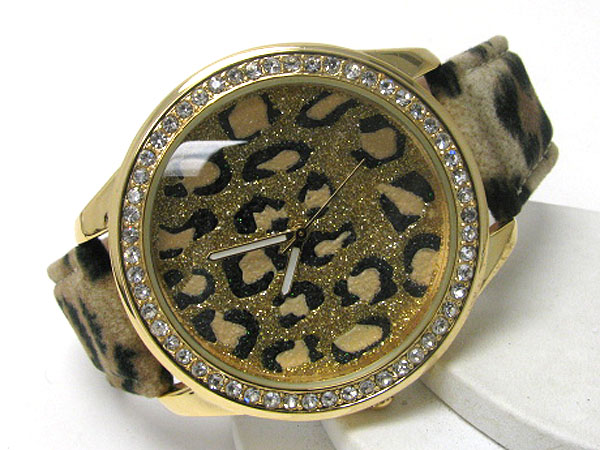 Crystal frame round face animal pattern band watch