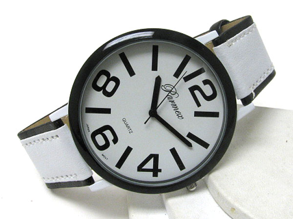 Slim round face fashion watch