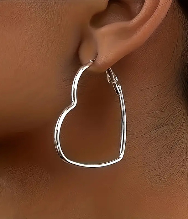 Simple heart hoop earring