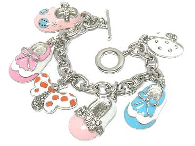 Crystal stud baby shoes charm toggle bracelet