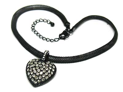 Black mesh chain crystal puffy heart necklace