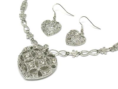 Crystal deco cut out metal filigree heart pendant necklace and earring set