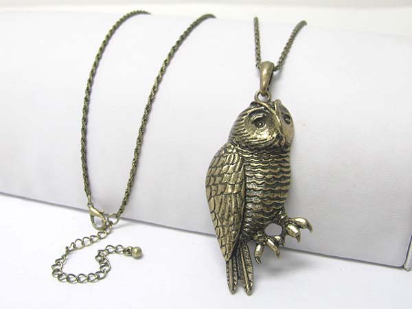 Burnish metal owl pendant long necklace