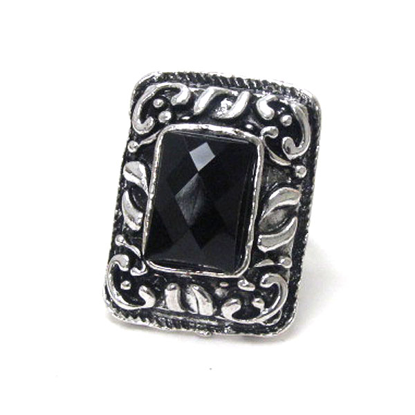 Facet acrylic stone and metal filigree adjustable ring