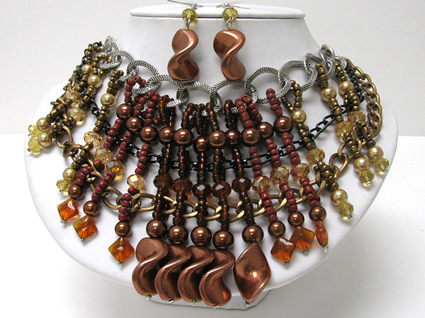 Multi material mix and link chain bib necklace earring set