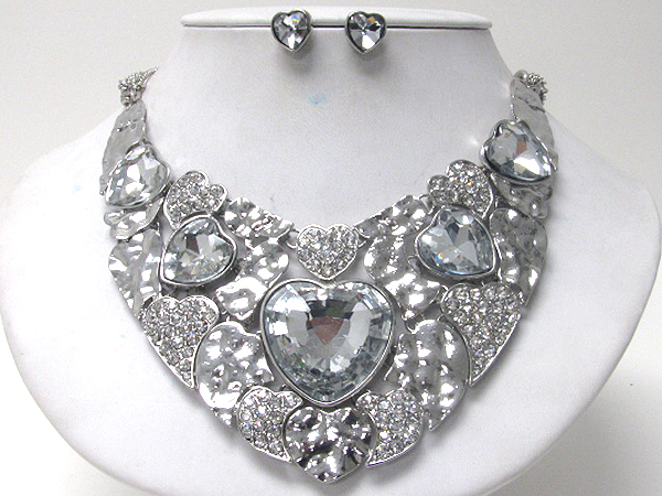 Facet heart glass and crystal stud bib necklace earring set