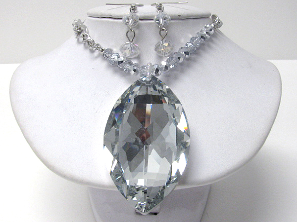 Large facet glass pendant necklace earring set