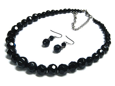 High quality genuine glass beads necklace and earring set