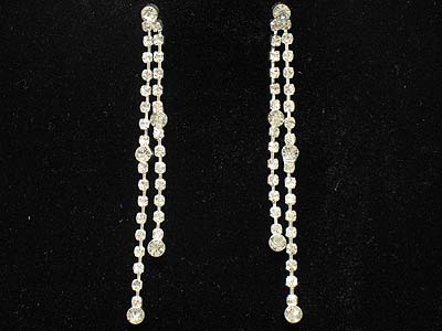 Boutique style rhinestone and crystal double line drop earring