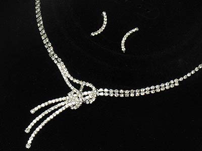 Rhinestone necklace and earring set