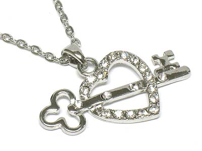 Crystal deco heart and key pendant necklace 