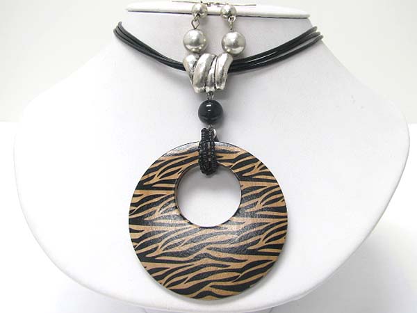 Animal print wood donut medallion cord necklace earring set