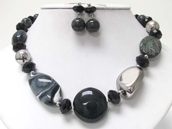 Marblic and ceramic stone link necklace earirng set