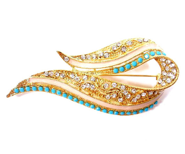 Luxury crystal leaf brooch