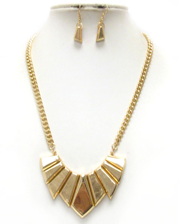 Multi arrowhead link and chain necklace earring set