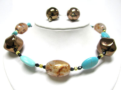 Turquoise and multi bead necklace set