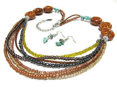 Ceramic ball and seed bead necklace set