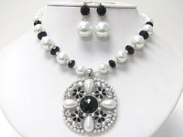 Crystal and facet acryl stone and pearl beads flower pendant necklace earring set