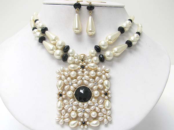 Crystal and facet acryl stone and pearl beads flower pendant necklace earring set